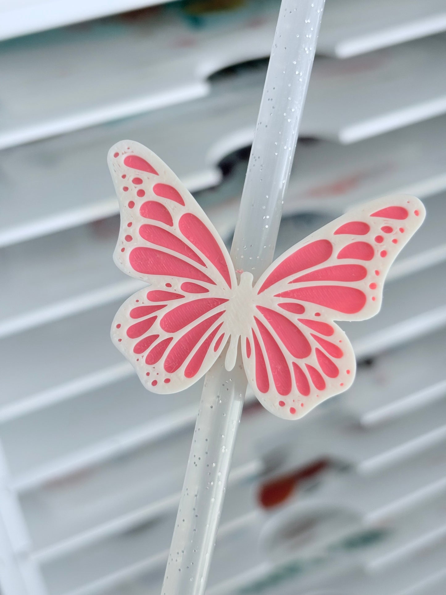 Pink & White Butterfly 3D Straw Topper