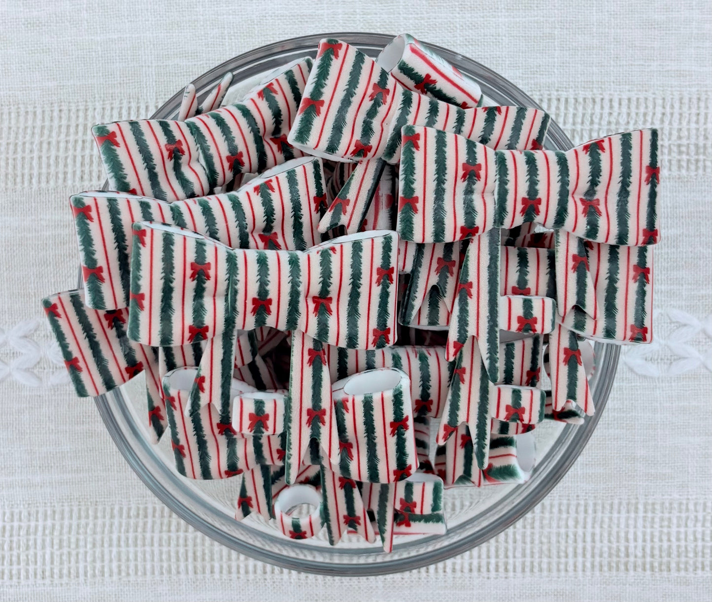Wreaths and Bows Silicone Bow Straw Topper