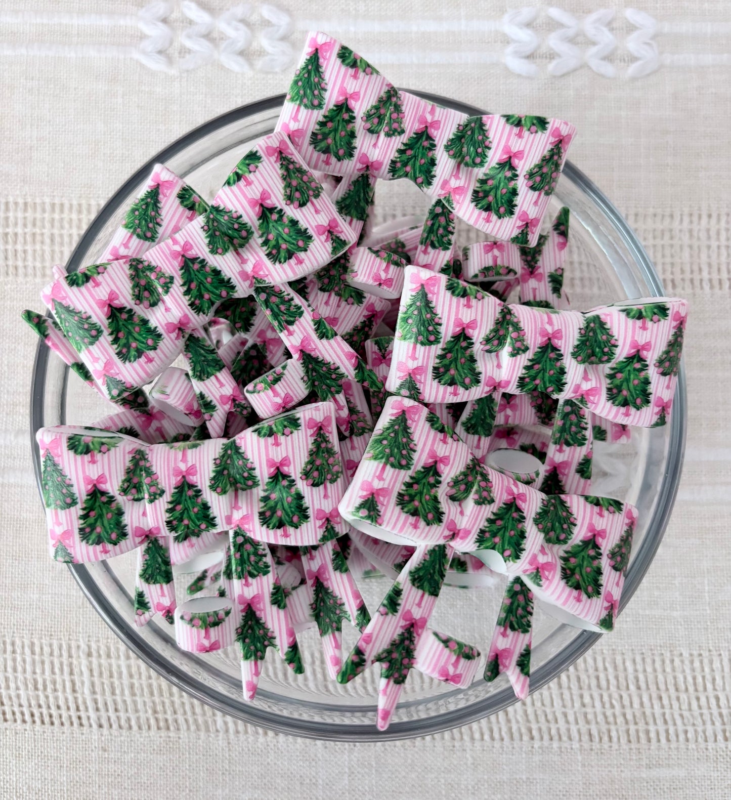 Pink Bows and Trees Silicone Bow Straw Topper