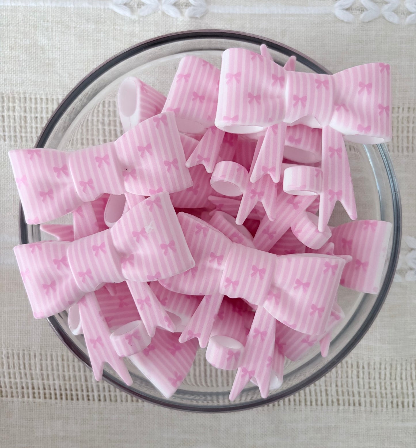 Pink Bows and Stripes Silicone Bow Straw Topper