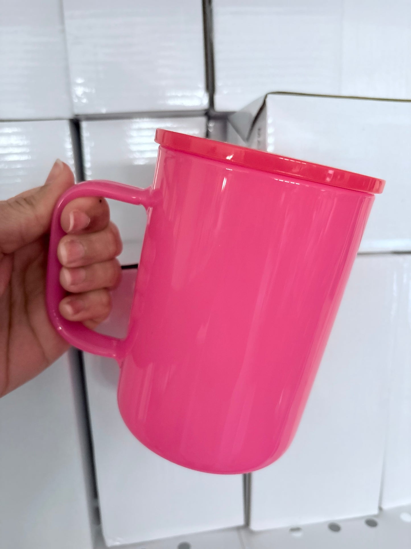 17oz Glass Hot Pink Mug