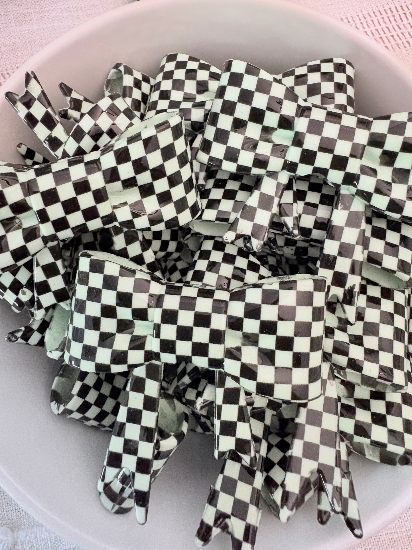 Mint Green Checkered Silicone Straw Topper