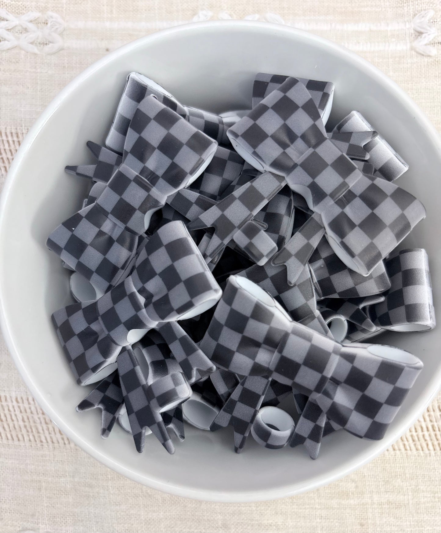 Gray and Black Checkered Silicone Straw Topper
