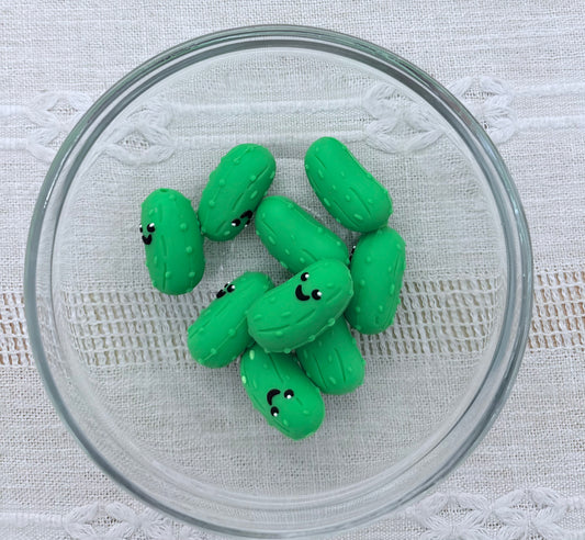 Pickle Focal Bead
