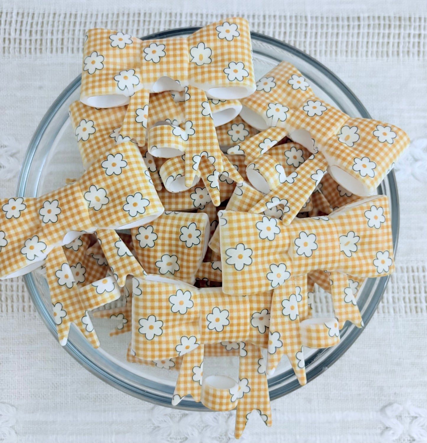 Yellow Daisies Silicone Straw Topper