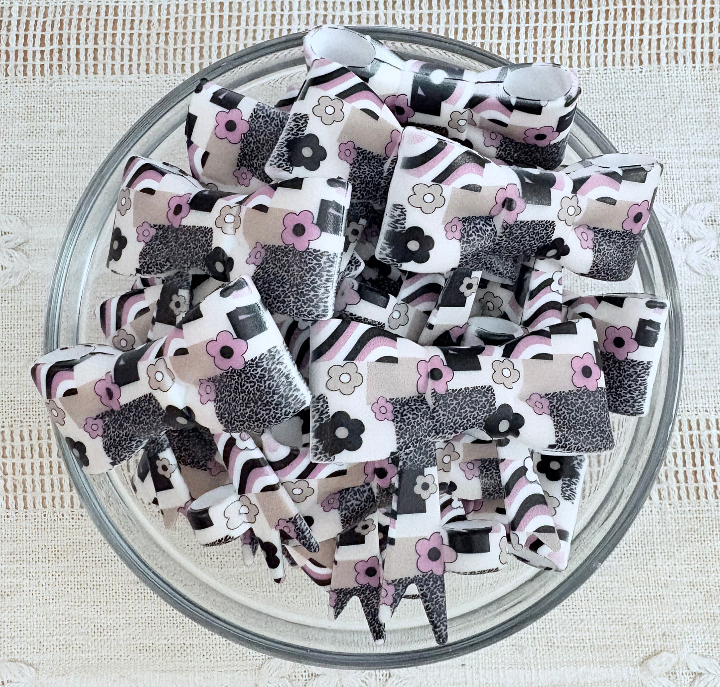Purple and Black Floral Silicone Straw Topper