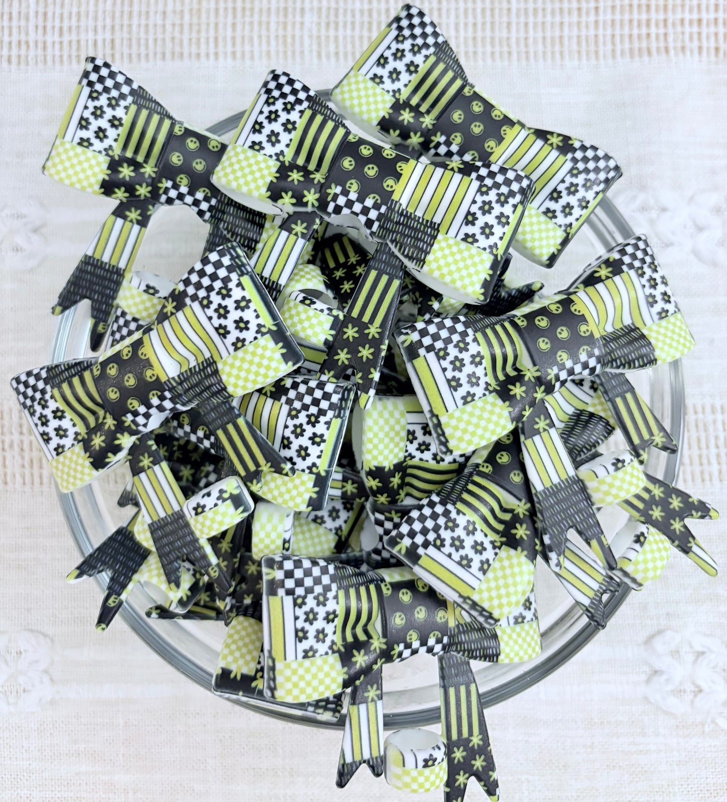 Smileys and Florals Silicone Straw Topper