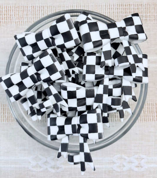 Black & White Checkered Silicone Straw Topper