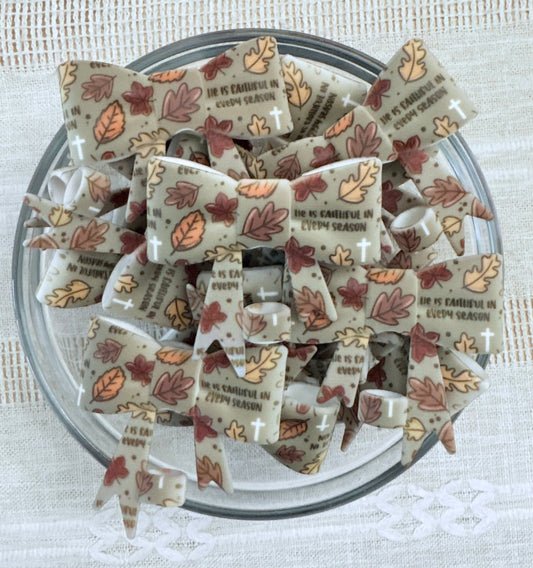 He is Faithful in Every Season Silicone Straw Topper