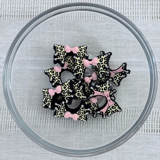 Animal Print Bow Focal Bead