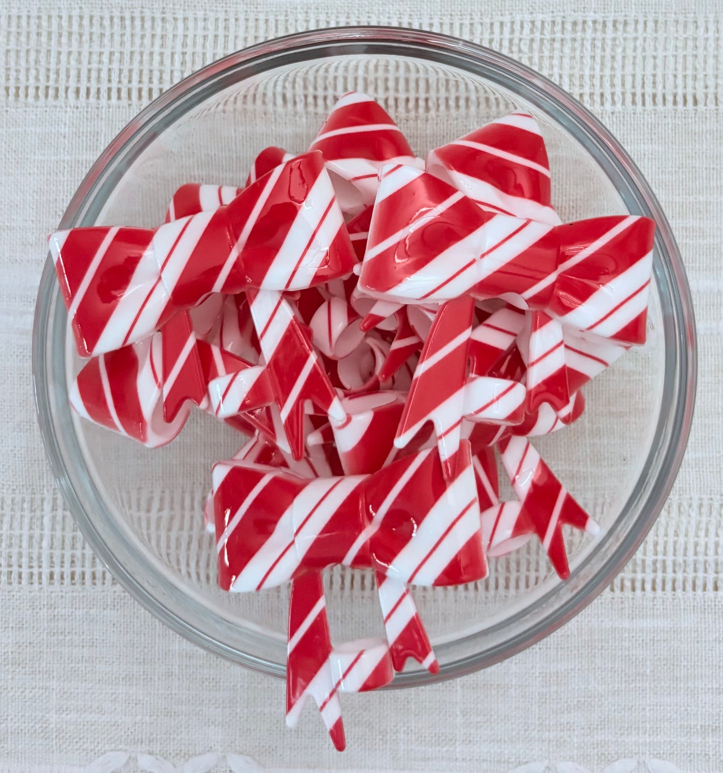 Peppermint Glossy Silicone Bow Straw Topper