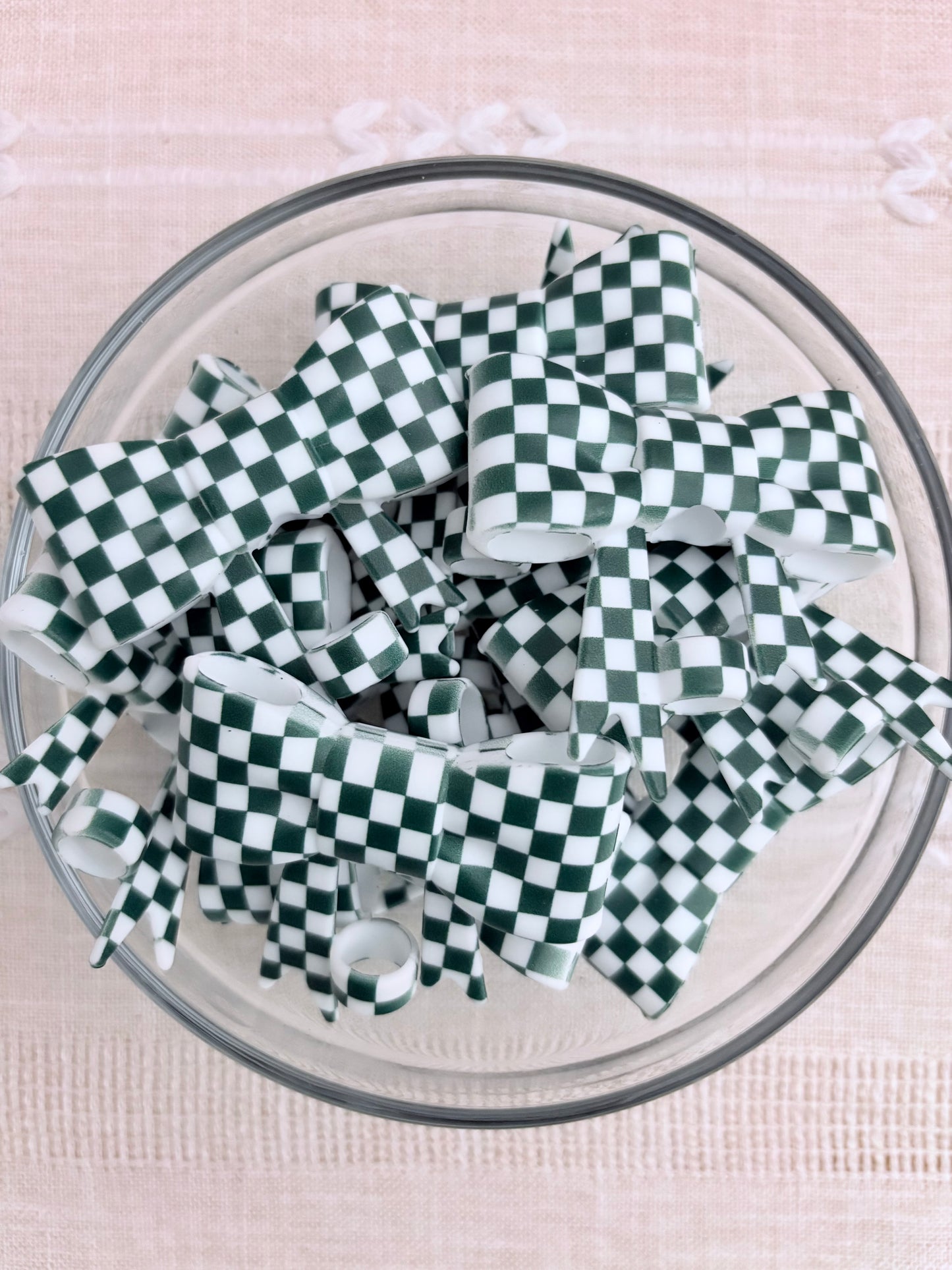 Green Checkered Silicone Bow Straw Topper