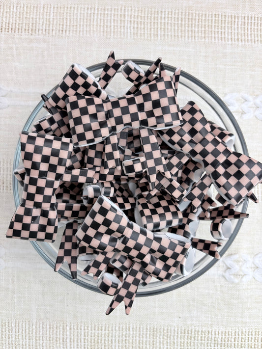 Checkered Silicone Bow Straw Topper