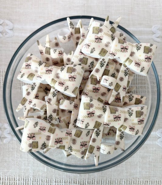 Bible and Flowers Silicone Bow Straw Topper