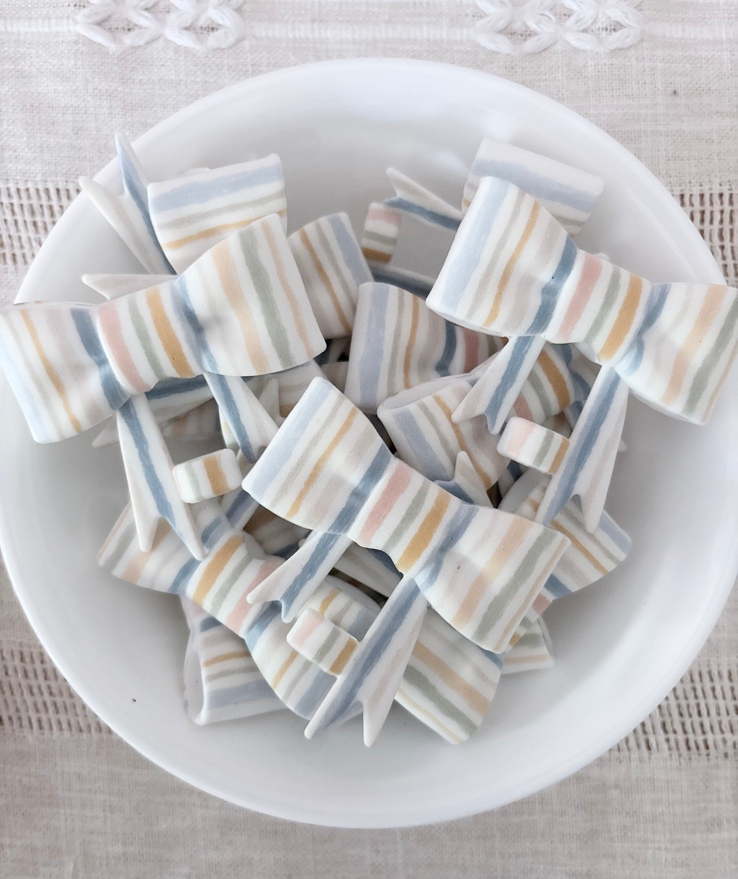 Pastel Lines Silicone Straw Topper